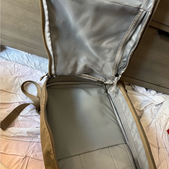 Evergoods CPL24 Civic Panel Loader Coyote Brown ECOPAK - Picture 10 of 14